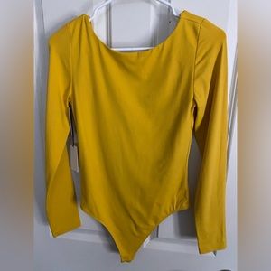 Aritzia Longsleeve Contour Bodysuit in Sumac Yellow
